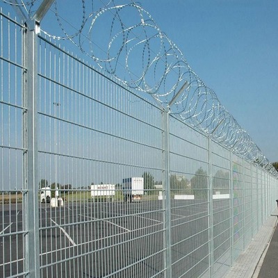 四川護欄網生產廠家監獄護欄網機場護欄網刀片刺繩隔離網