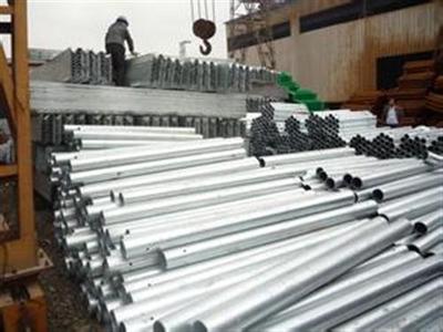 鋼板護(hù)欄型號(hào)_護(hù)欄_公路護(hù)欄板生產(chǎn)廠家圖片_高清圖_細(xì)節(jié)圖-安平縣航圖交通設(shè)施 -