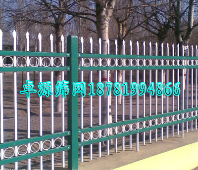 鋅鋼護(hù)欄網(wǎng)廠家圖片_高清圖_細(xì)節(jié)圖-成都卓源金屬絲網(wǎng)制品 -