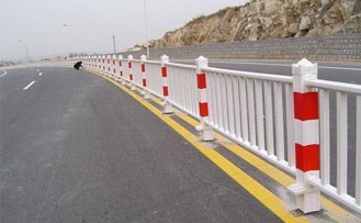 護欄網(wǎng)系列產(chǎn)品優(yōu)質(zhì)廠家現(xiàn)貨大賣場安平盟益絲網(wǎng)制品圖片_高清圖_細(xì)節(jié)圖