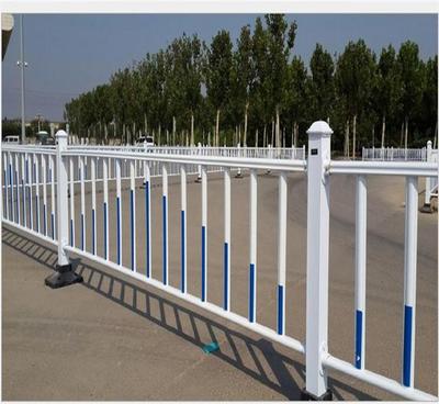 道路護(hù)欄與市政護(hù)欄 為何廠家直銷更受青睞？